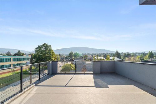 4077 28 Street, Vernon, BC - Outdoor With Balcony With View