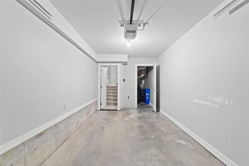 4077 28 Street, Vernon, BC - Indoor Photo Showing Other Room