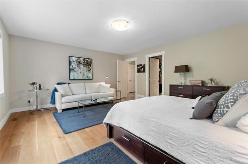 2356 Gammon Road, Naramata, BC - Indoor Photo Showing Bedroom