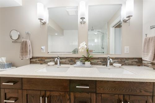 2356 Gammon Road, Naramata, BC - Indoor Photo Showing Bathroom