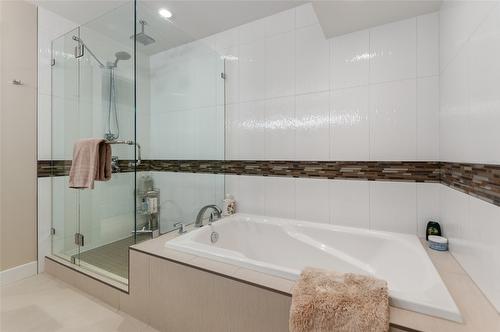 2356 Gammon Road, Naramata, BC - Indoor Photo Showing Bathroom