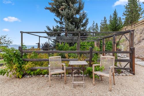 2356 Gammon Road, Naramata, BC - Outdoor