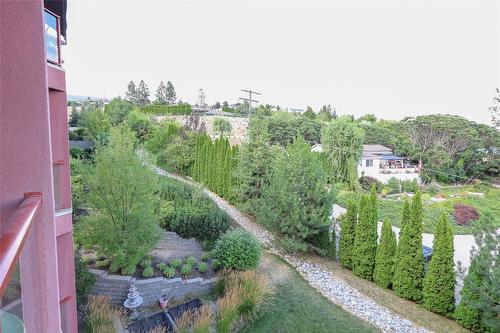 408-3205 Skyview Lane, West Kelowna, BC - Outdoor With View