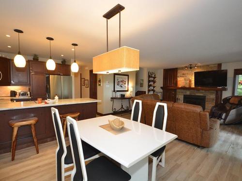 Dining room - 1-300 Rue Du Mont-Plaisant, Mont-Tremblant, QC - Indoor Photo Showing Dining Room