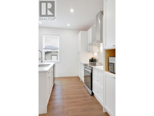 64 Wozney Street, Kitimat, BC - Indoor Photo Showing Kitchen