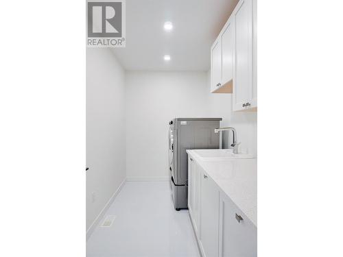 64 Wozney Street, Kitimat, BC - Indoor Photo Showing Laundry Room