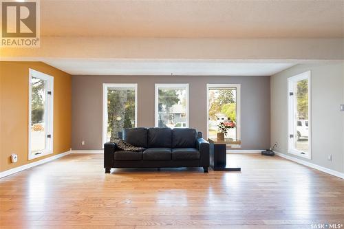 3445 Caen Street, Saskatoon, SK - Indoor Photo Showing Living Room