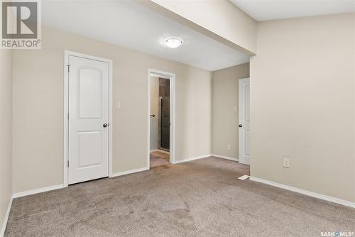 5114 10Th Avenue, Regina, SK - Indoor Photo Showing Other Room