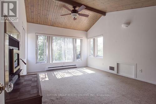 1460 Halyard Court, Mississauga, ON - Indoor Photo Showing Other Room