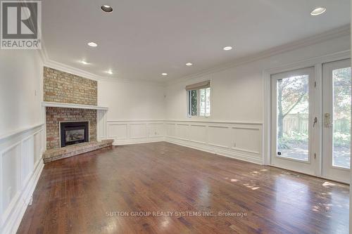 1460 Halyard Court, Mississauga, ON - Indoor Photo Showing Other Room With Fireplace