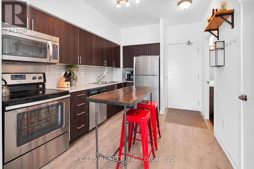 2708 - 1410 Dupont Street, Toronto (Dovercourt-Wallace Emerson-Junction), ON - Indoor Photo Showing Kitchen