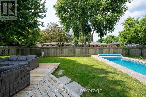 837 Osgoode Drive, London, ON - Outdoor With In Ground Pool With Backyard