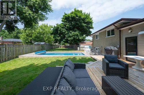 837 Osgoode Drive, London, ON - Outdoor With In Ground Pool With Backyard