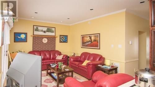 11 Terraview Drive N, Glovertown, NL - Indoor Photo Showing Living Room