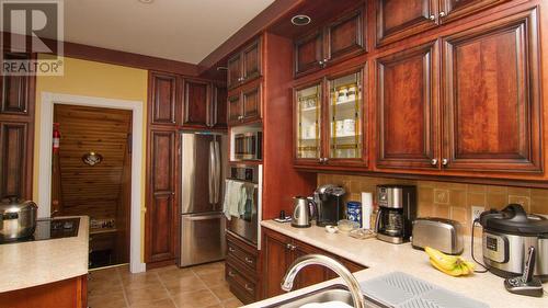 11 Terraview Drive N, Glovertown, NL - Indoor Photo Showing Kitchen