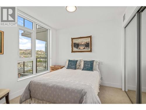 1588 Ellis Street Unit# 909, Kelowna, BC - Indoor Photo Showing Bedroom