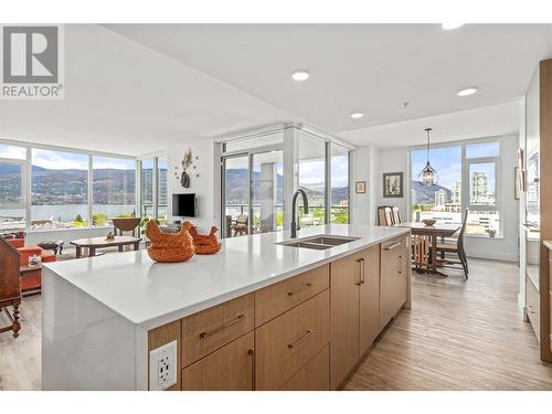 1588 Ellis Street Unit# 909, Kelowna, BC - Indoor Photo Showing Kitchen With Double Sink With Upgraded Kitchen