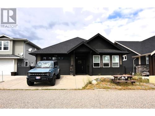 532 Loon Avenue, Vernon, BC - Outdoor With Facade