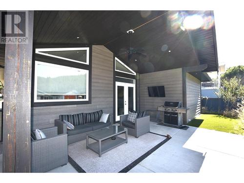 532 Loon Avenue, Vernon, BC - Outdoor With Deck Patio Veranda With Exterior