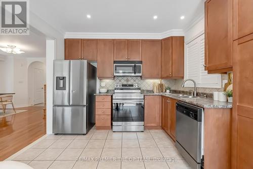 49 Queen Isabella Crescent, Vaughan (Vellore Village), ON - Indoor Photo Showing Kitchen With Double Sink