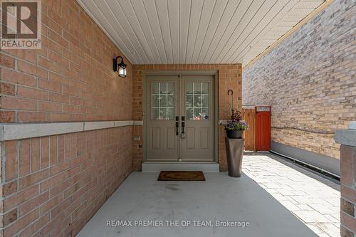 49 Queen Isabella Crescent, Vaughan (Vellore Village), ON - Outdoor With Exterior