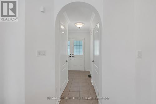 49 Queen Isabella Crescent, Vaughan (Vellore Village), ON - Indoor Photo Showing Other Room