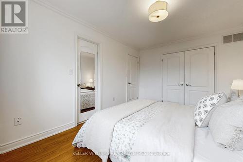 10 - 10 Post Oak Drive, Richmond Hill, ON - Indoor Photo Showing Bedroom