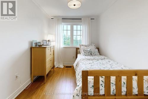 10 - 10 Post Oak Drive, Richmond Hill, ON - Indoor Photo Showing Bedroom