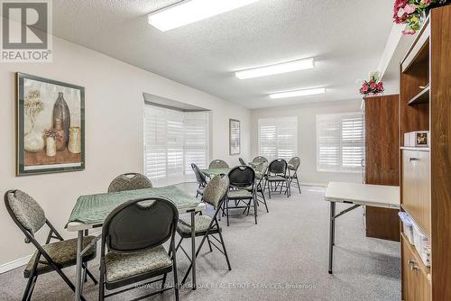 B403 - 216 Plains Road W, Burlington, ON - Indoor Photo Showing Dining Room