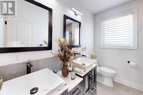 129 Exbury Road, Toronto (Downsview-Roding-Cfb), ON - Indoor Photo Showing Bathroom