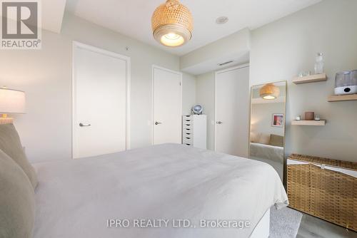 1602 - 5 Valhalla Inn Road, Toronto (Islington-City Centre West), ON - Indoor Photo Showing Bedroom