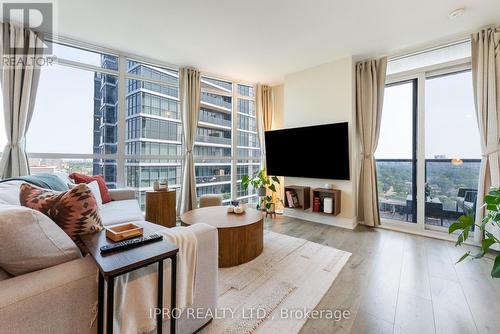 1602 - 5 Valhalla Inn Road, Toronto (Islington-City Centre West), ON - Indoor Photo Showing Living Room