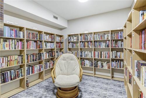 common area - library - 216 Plains Road W|Unit #403B, Burlington, ON - Indoor Photo Showing Office