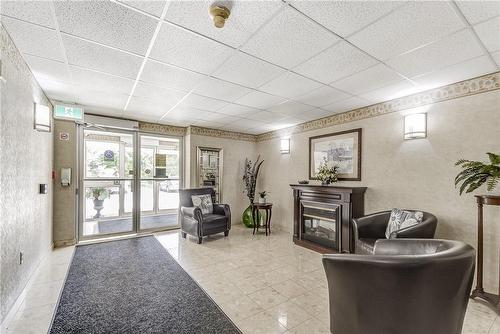 Lobby - 216 Plains Road W|Unit #403B, Burlington, ON - Indoor