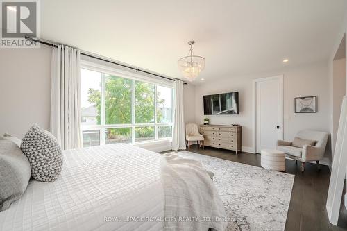 108 Lovett Lane, Guelph (Hanlon Creek), ON - Indoor Photo Showing Bedroom