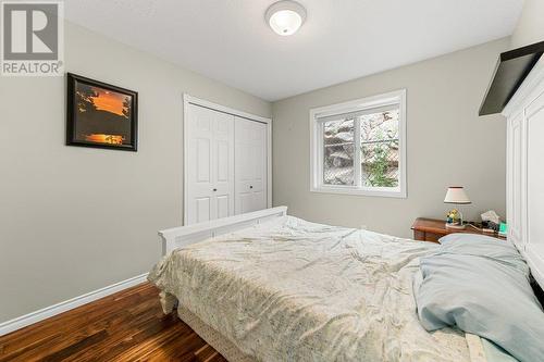 113 Christie Mountain Lane, Okanagan Falls, BC - Indoor Photo Showing Bedroom