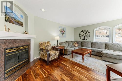 113 Christie Mountain Lane, Okanagan Falls, BC - Indoor Photo Showing Living Room With Fireplace