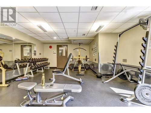 654 Cook Road Unit# 242, Kelowna, BC - Indoor Photo Showing Gym Room