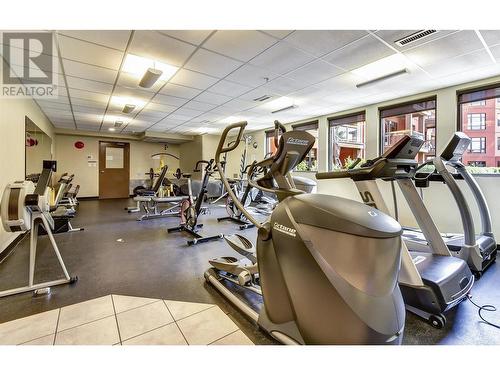 654 Cook Road Unit# 242, Kelowna, BC - Indoor Photo Showing Gym Room