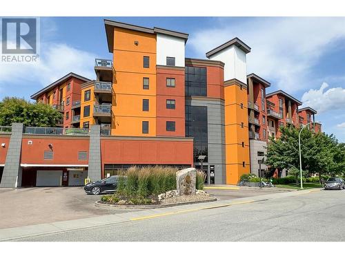 654 Cook Road Unit# 242, Kelowna, BC - Outdoor With Facade