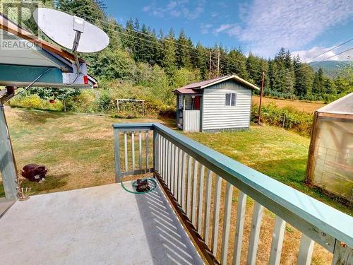 12328 Highway 101, Powell River, BC - Outdoor