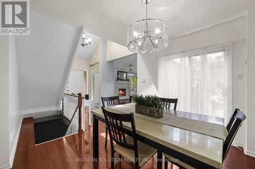 7 Riverview Road N, New Tecumseth (Alliston), ON - Indoor Photo Showing Dining Room