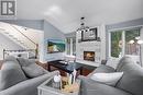 7 Riverview Road N, New Tecumseth, ON  - Indoor Photo Showing Living Room With Fireplace 