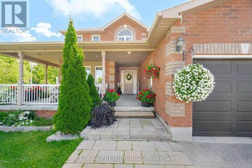 2233 Nevils Street, Innisfil, ON - Outdoor With Deck Patio Veranda