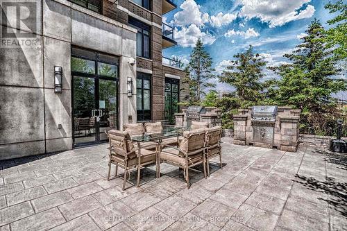 402 - 131 Upper Duke Crescent, Markham, ON - Outdoor