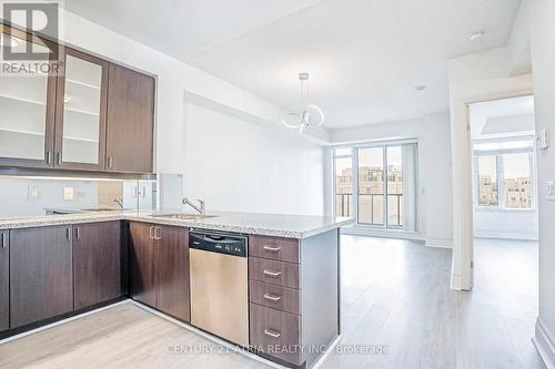 402 - 131 Upper Duke Crescent, Markham, ON - Indoor Photo Showing Kitchen