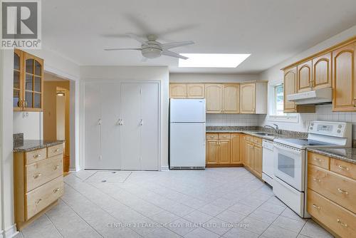 24 Turtle Path, Ramara (Brechin), ON - Indoor Photo Showing Kitchen