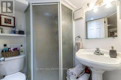 123 Krug Street, Kitchener, ON - Indoor Photo Showing Bathroom