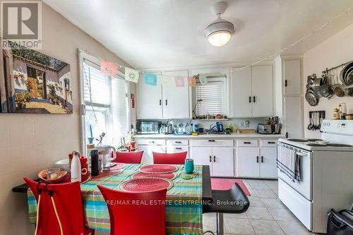 123 Krug Street, Kitchener, ON - Indoor Photo Showing Kitchen