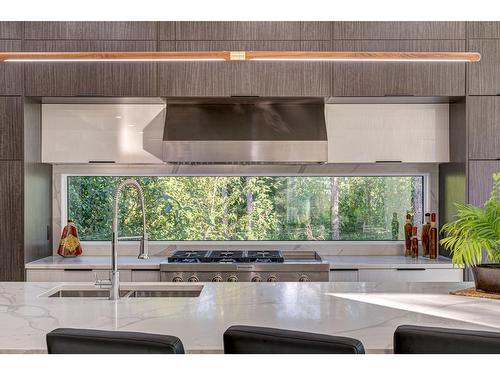 4 Sunset Lane, Fernie, BC - Indoor Photo Showing Kitchen With Double Sink